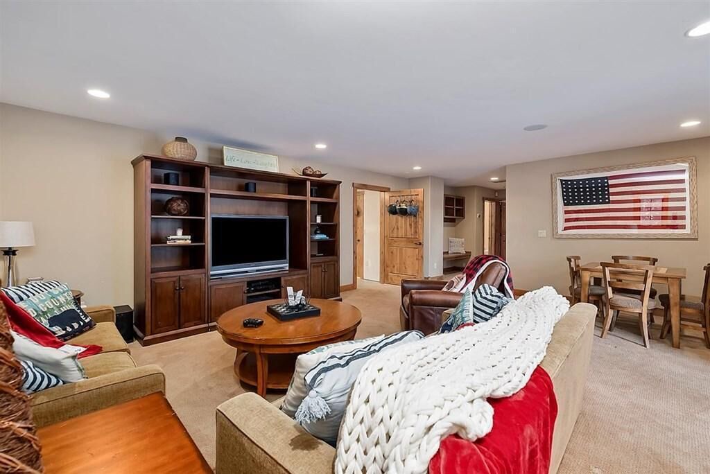 Photo of Livingroom in Tamarack Resort