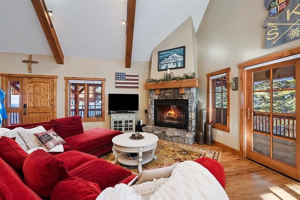 Photo of Livingroom in Tamarack Resort