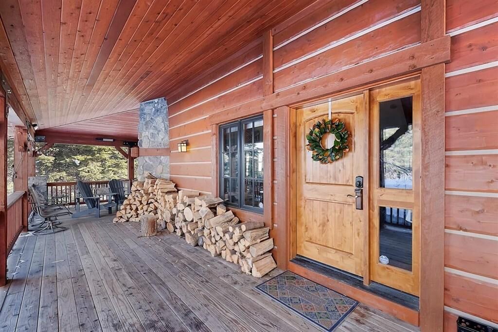Photo of Patio Balcony in Tamarack Resort