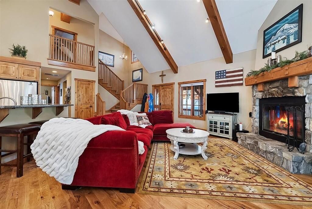 Photo of Livingroom in Tamarack Resort