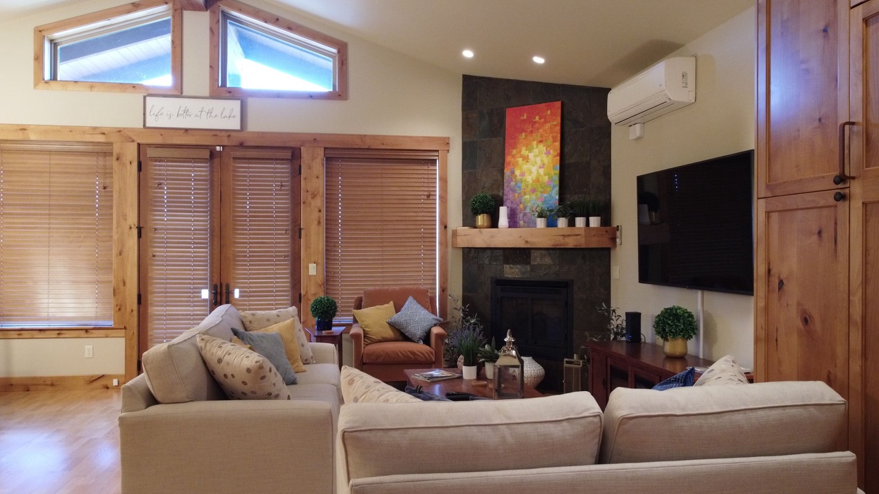 Photo of Livingroom in Lakeside