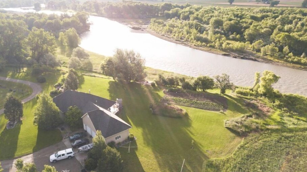 Photo of Outdoor in Edgar