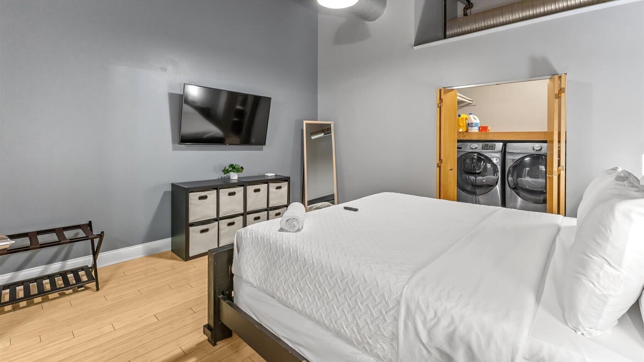 Photo of Bedroom in Wholesale District