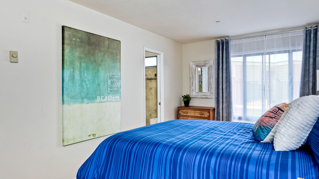 Photo of Bedroom in Crown Point