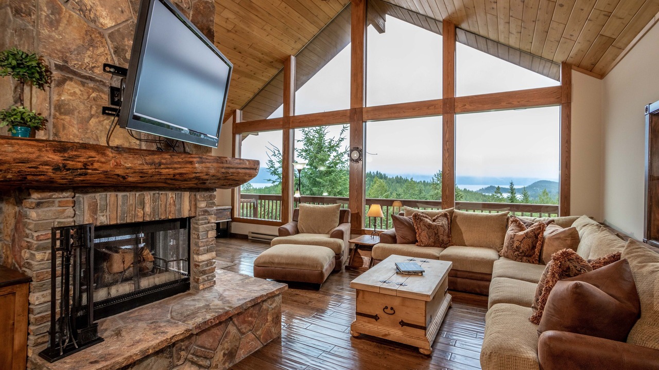 Photo of Bedroom in Lakeside