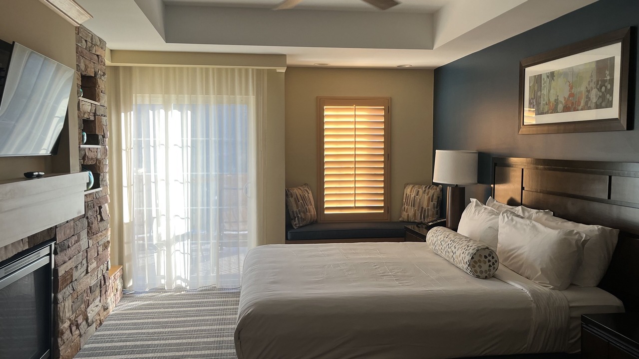 Photo of Bedroom in Lawrence Welk Resort Village