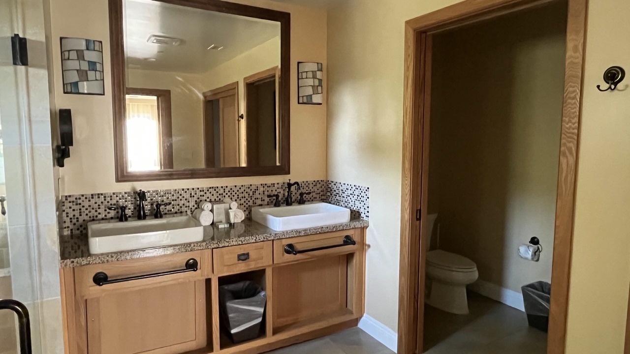 Photo of Bathroom in Lawrence Welk Resort Village