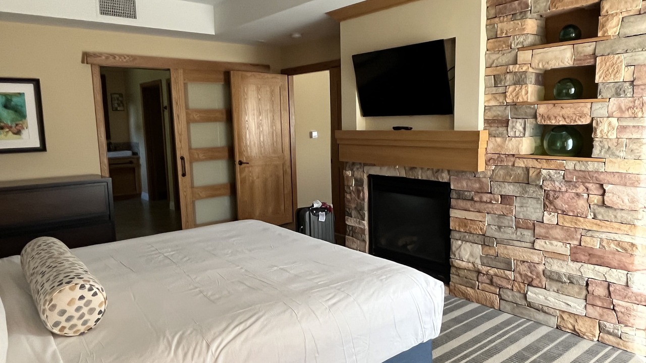 Photo of Bedroom in Lawrence Welk Resort Village