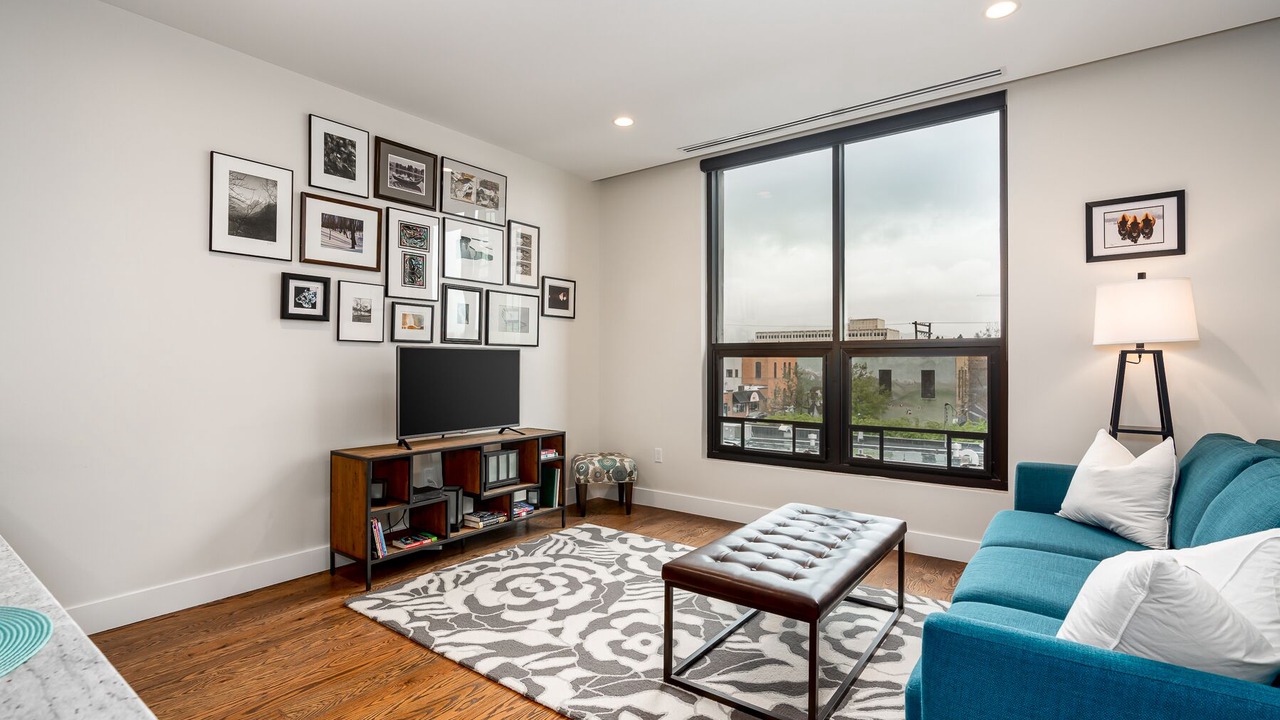 Photo of Livingroom in Downtown Bozeman