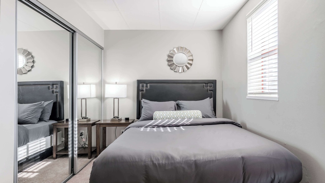 Photo of Bedroom in Chatham-Arch