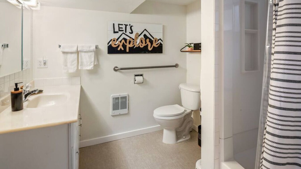 Photo of Bathroom in Post Falls