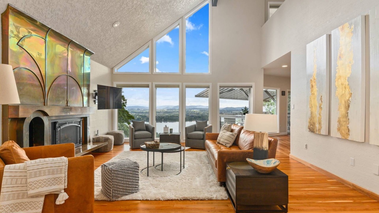 Photo of Livingroom in Camas