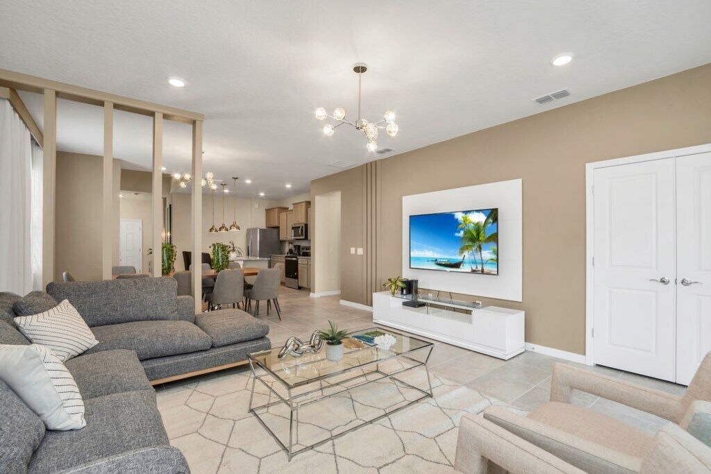 Photo of Livingroom in Florida Central Atlantic Coast