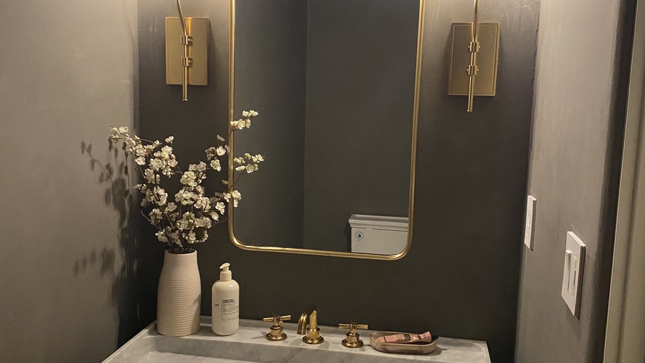 Photo of Bathroom in Elkhorn Village