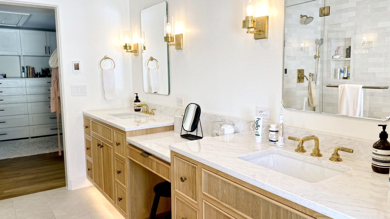 Photo of Bathroom in Elkhorn Village