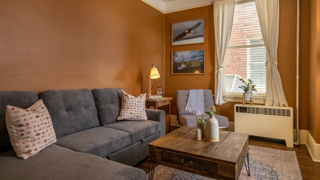 Photo of Livingroom in Livingston
