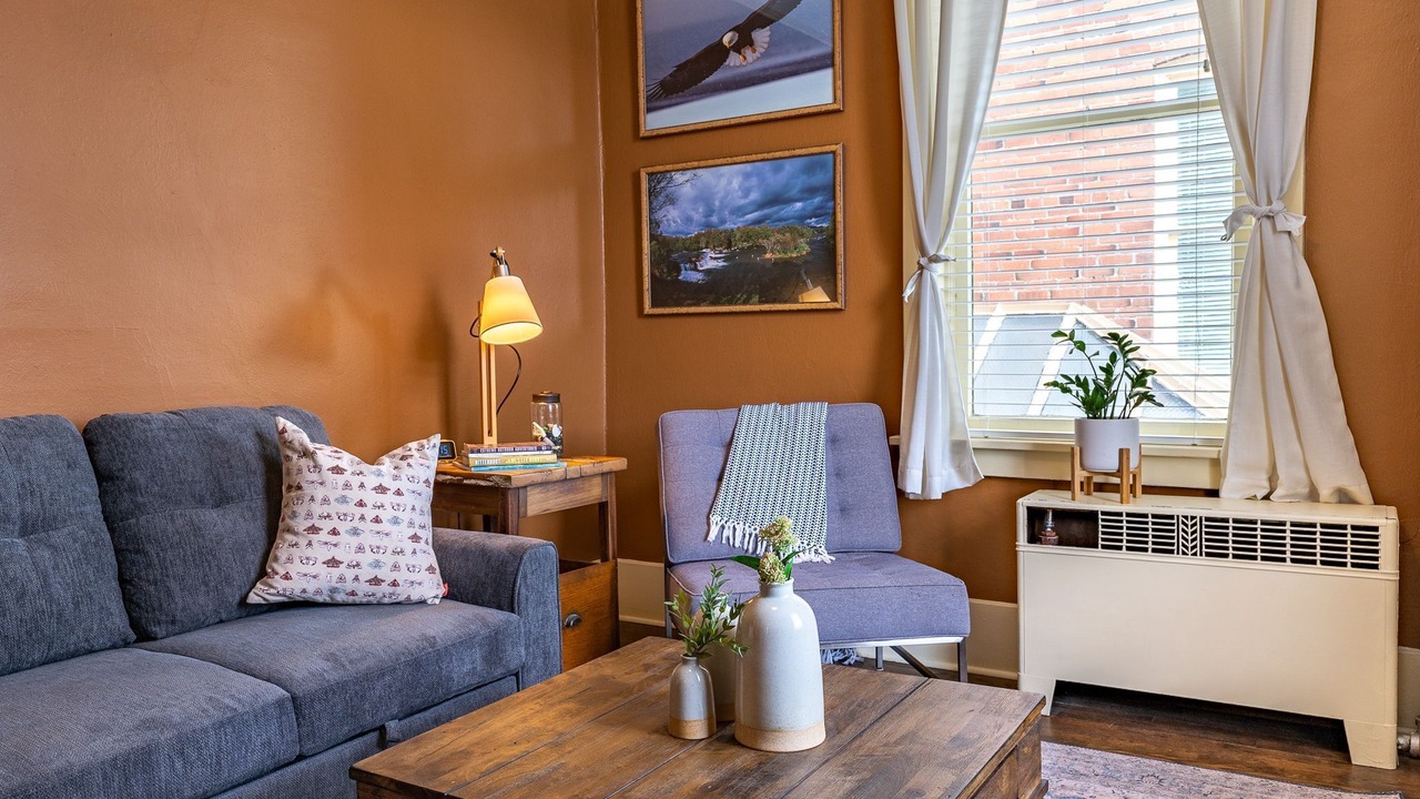 Photo of Livingroom in Livingston