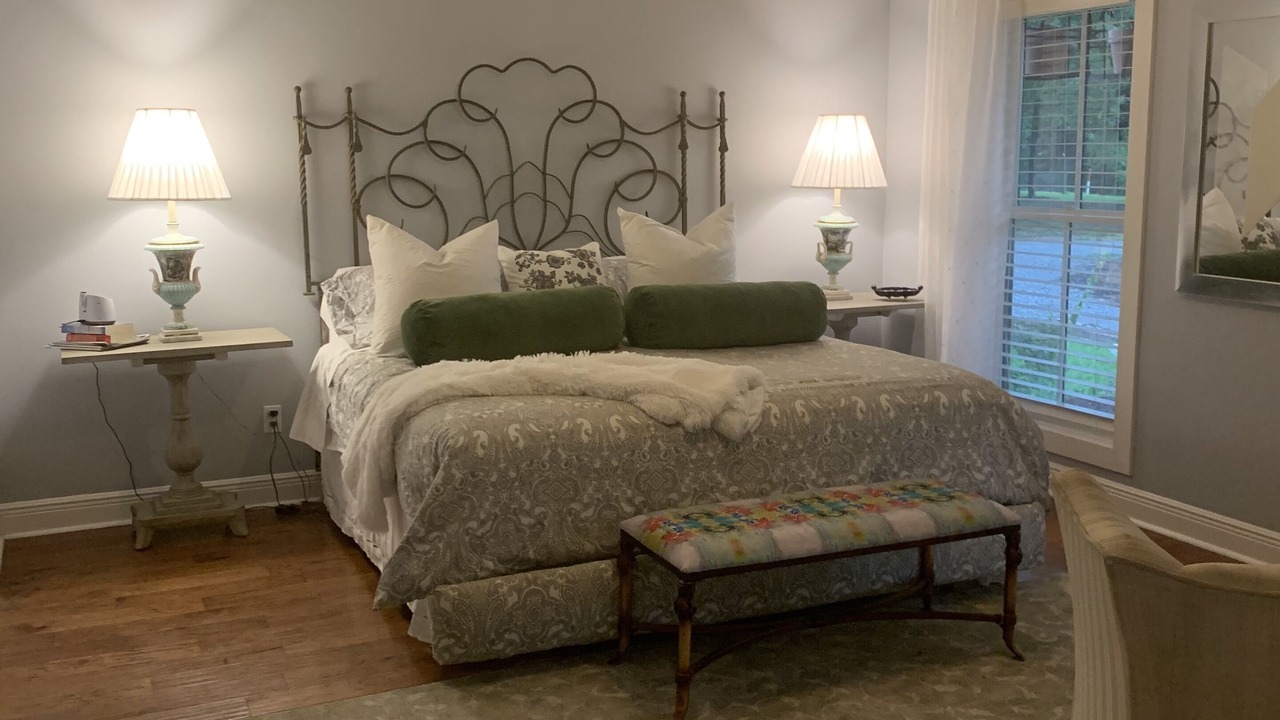 Photo of Bedroom in Water Valley