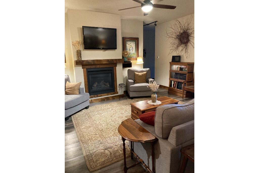 Photo of Livingroom in Columbia Falls