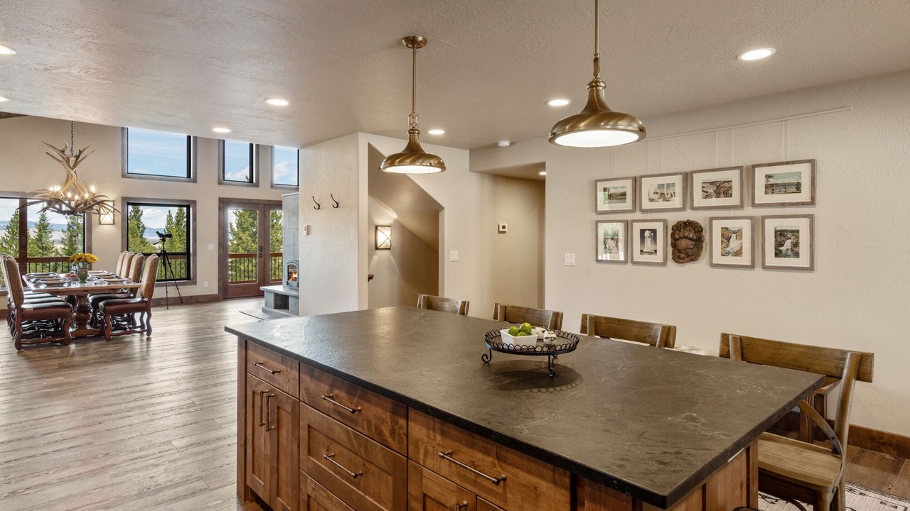Photo of Bedroom in West Yellowstone
