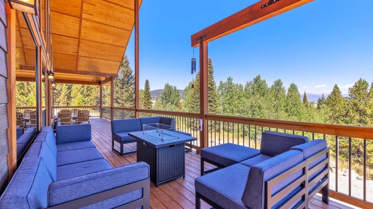 Photo of Outdoor in West Yellowstone