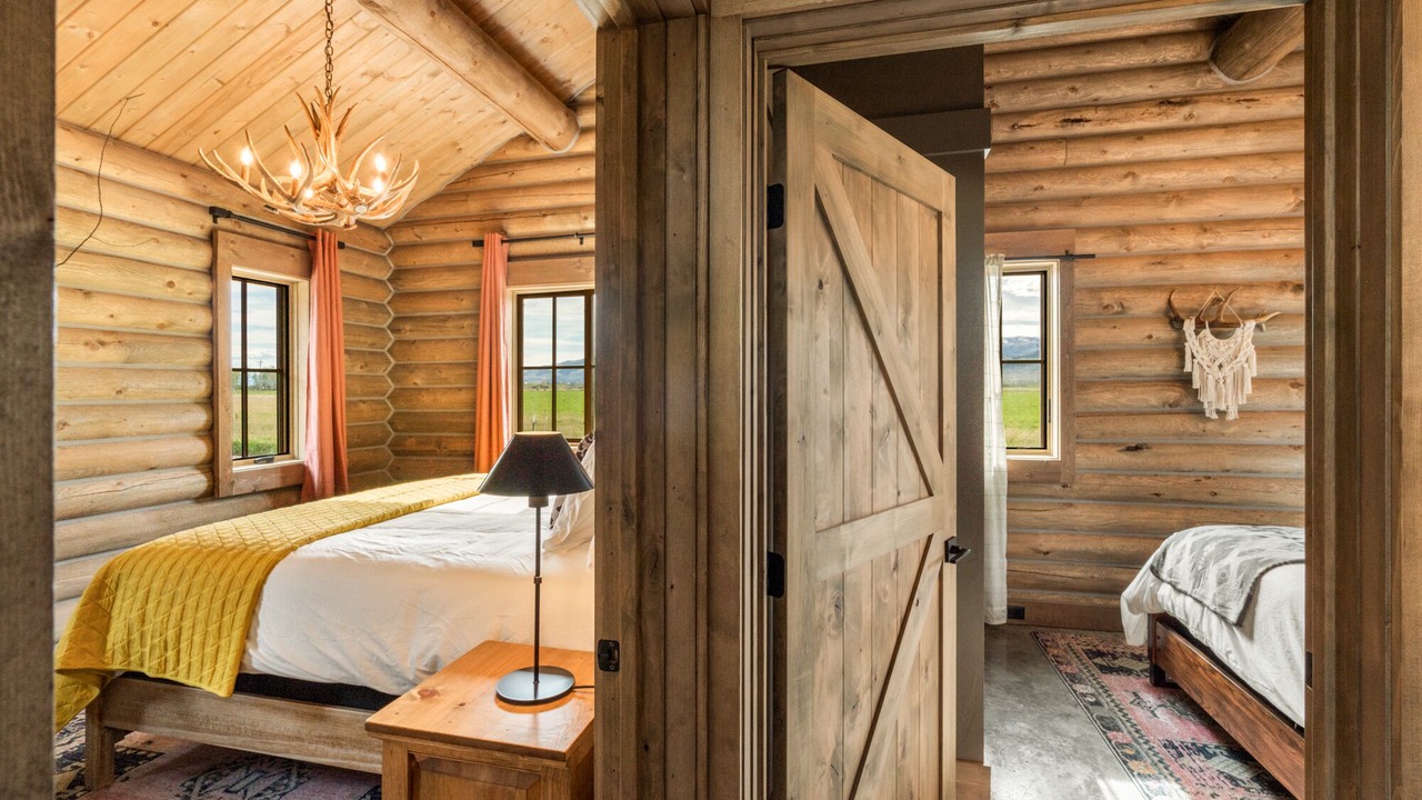 Photo of Bedroom in Livingston