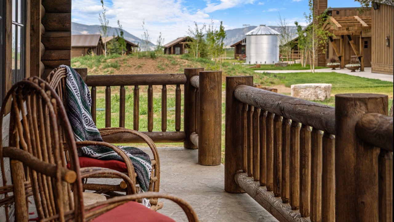 Photo of Patio Balcony in Livingston