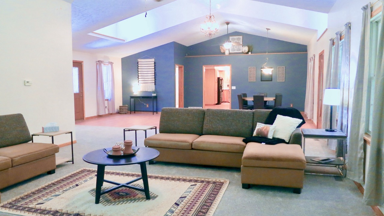 Photo of Livingroom in Nelsonville