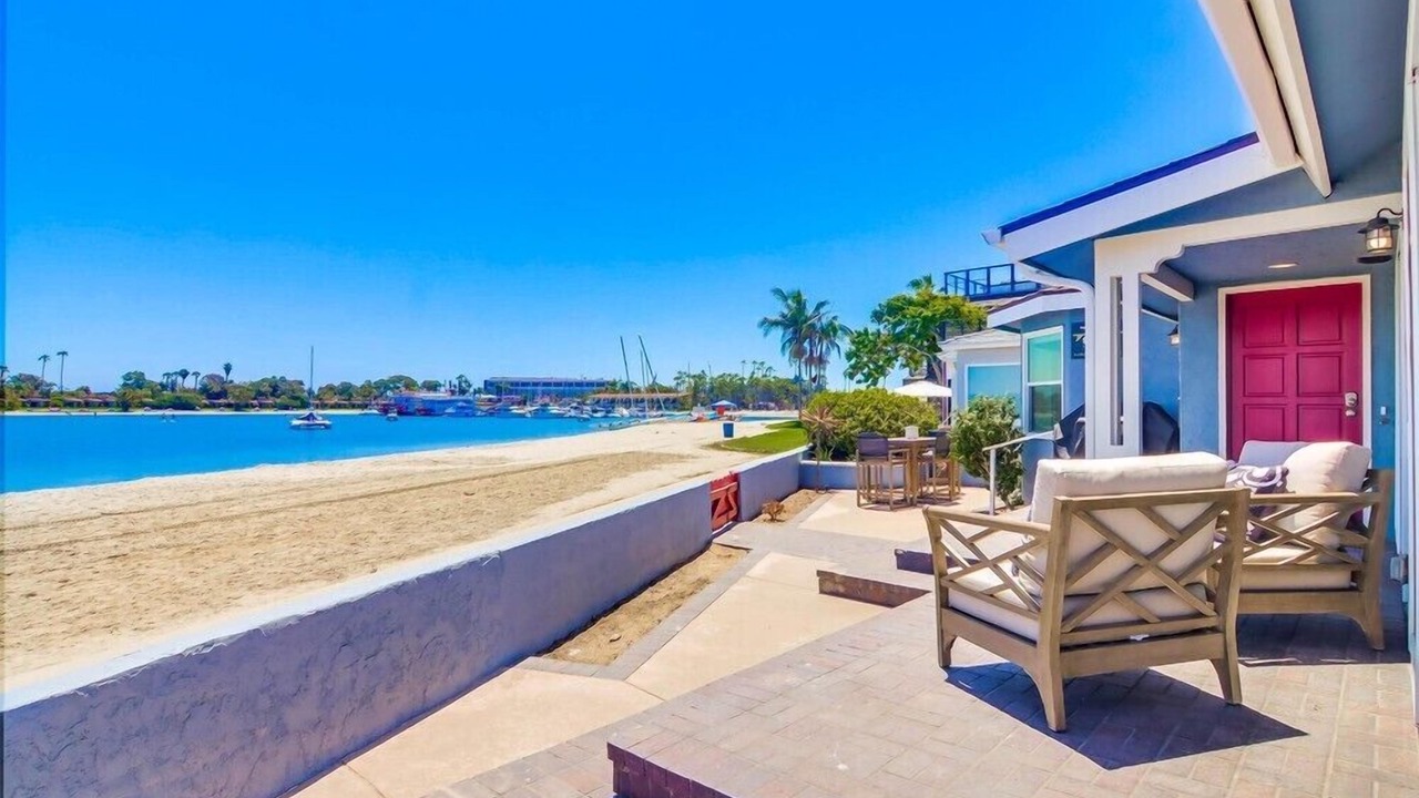 Photo of Patio Balcony in Mission Beach