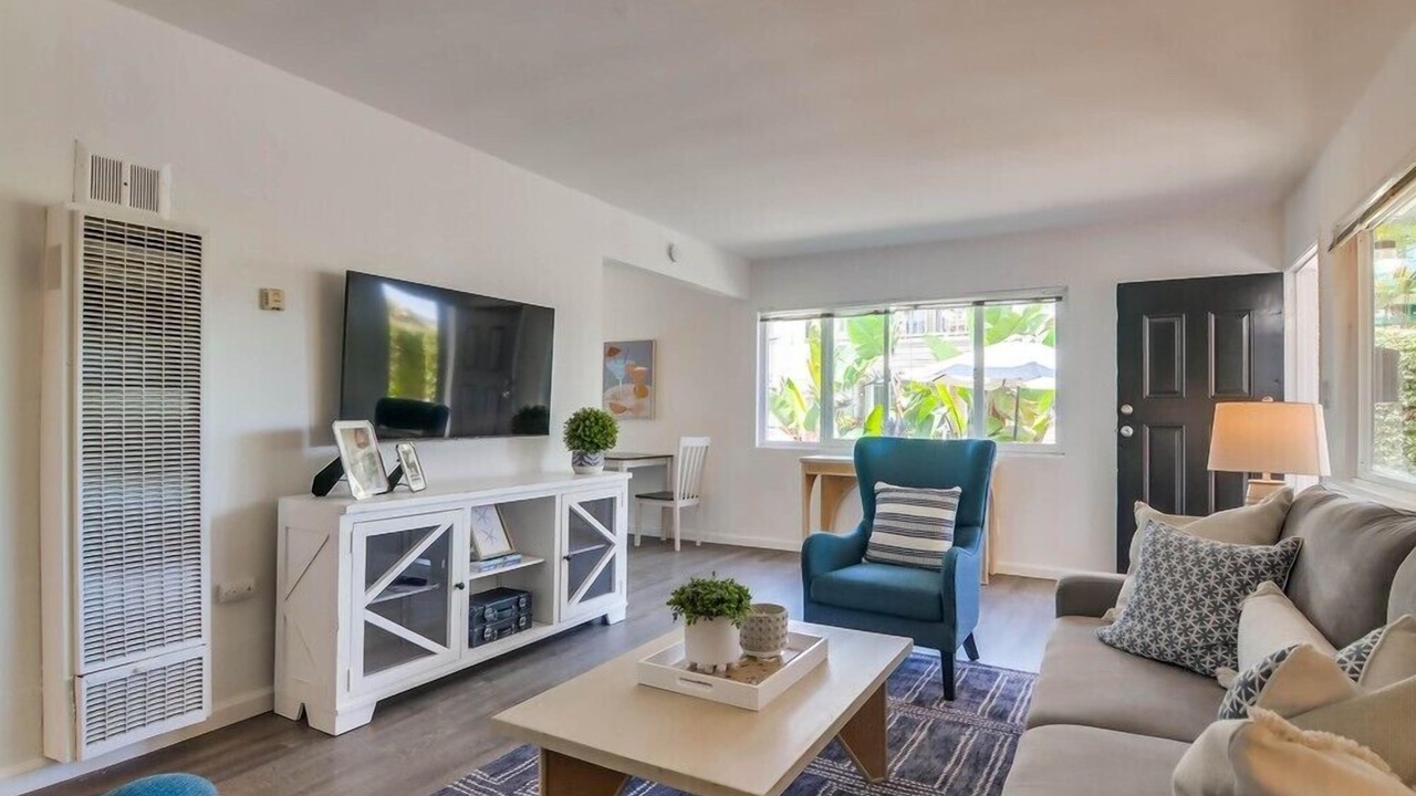 Photo of Livingroom in South Mission Beach