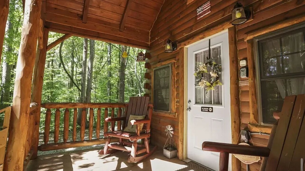 Photo of Patio Balcony in Laurelville