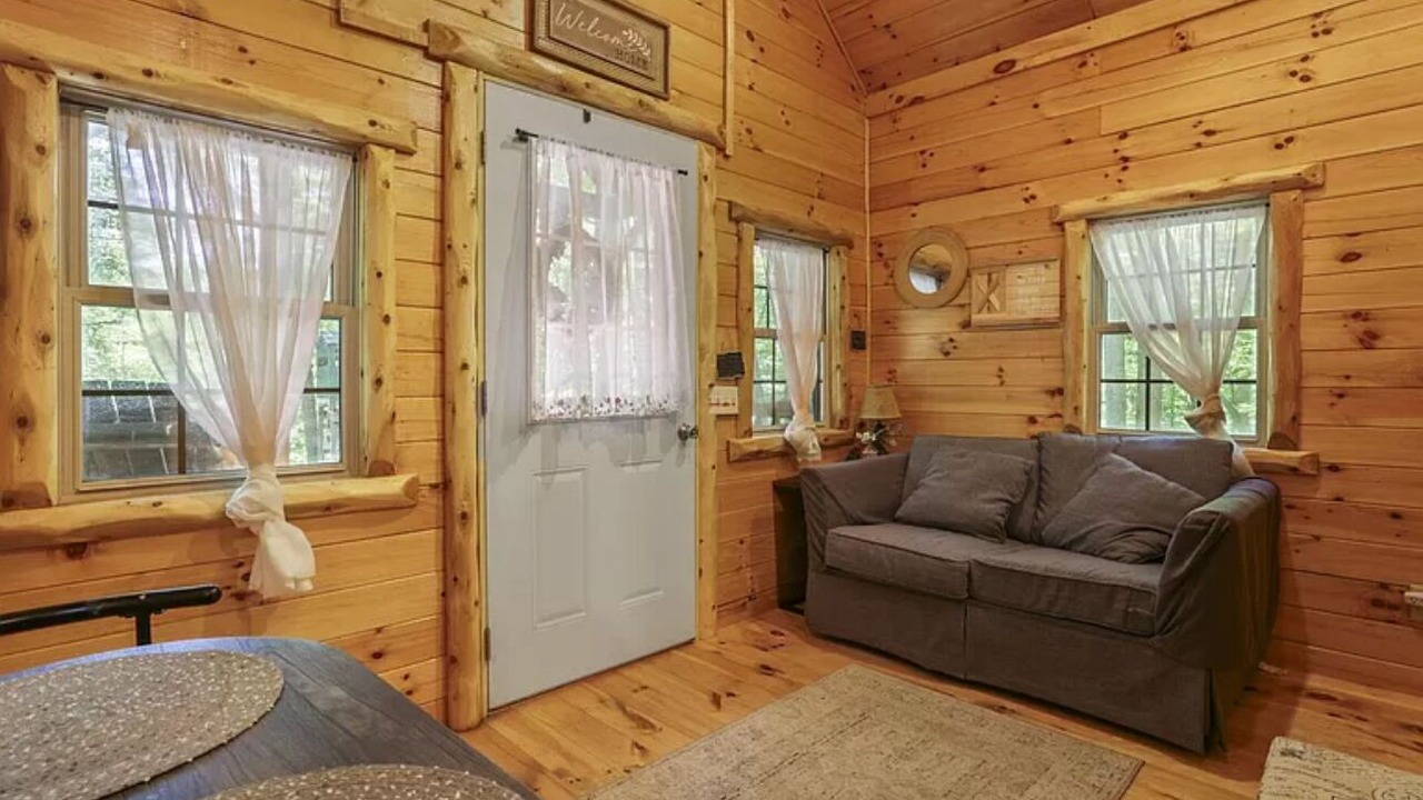 Photo of Livingroom in Laurelville