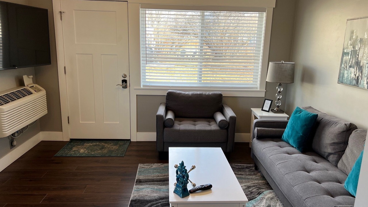 Photo of Livingroom in Riverfront
