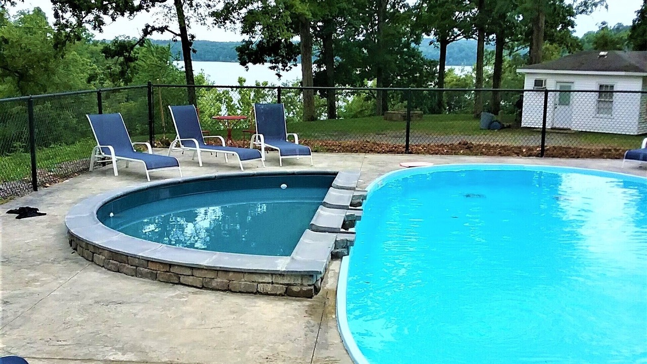 Photo of Outdoor in Almo