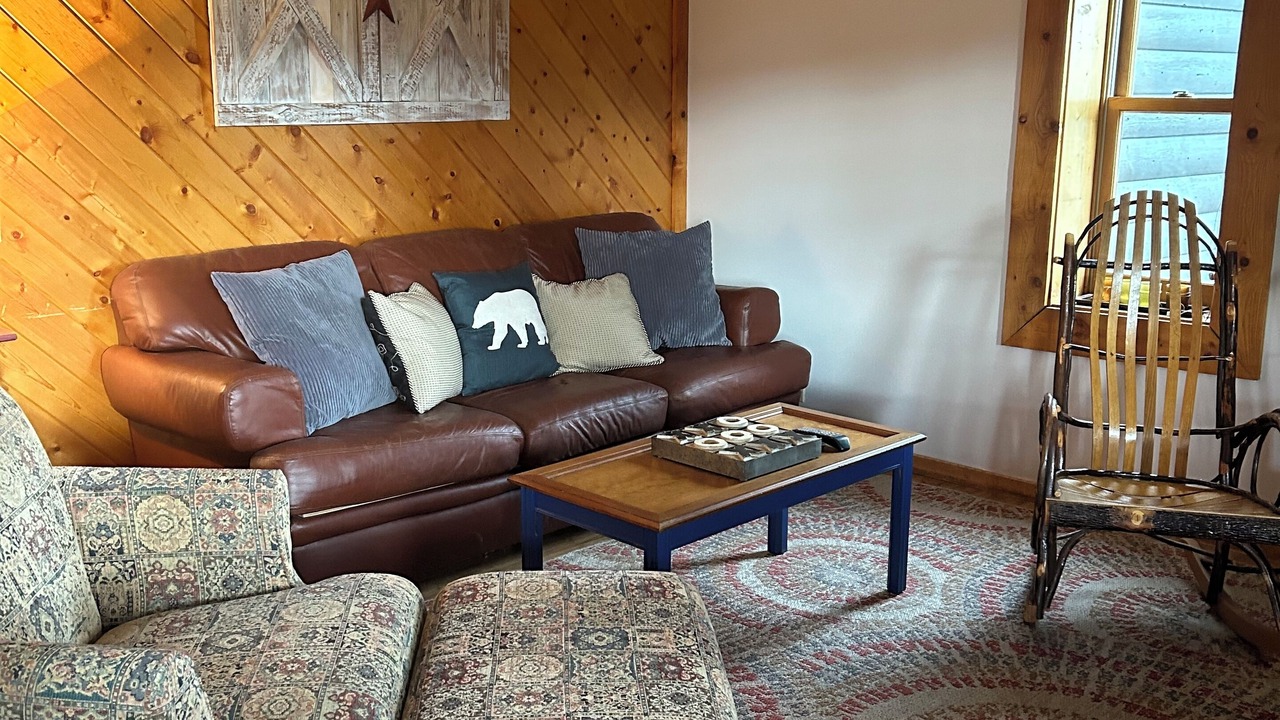Photo of Livingroom in Clark