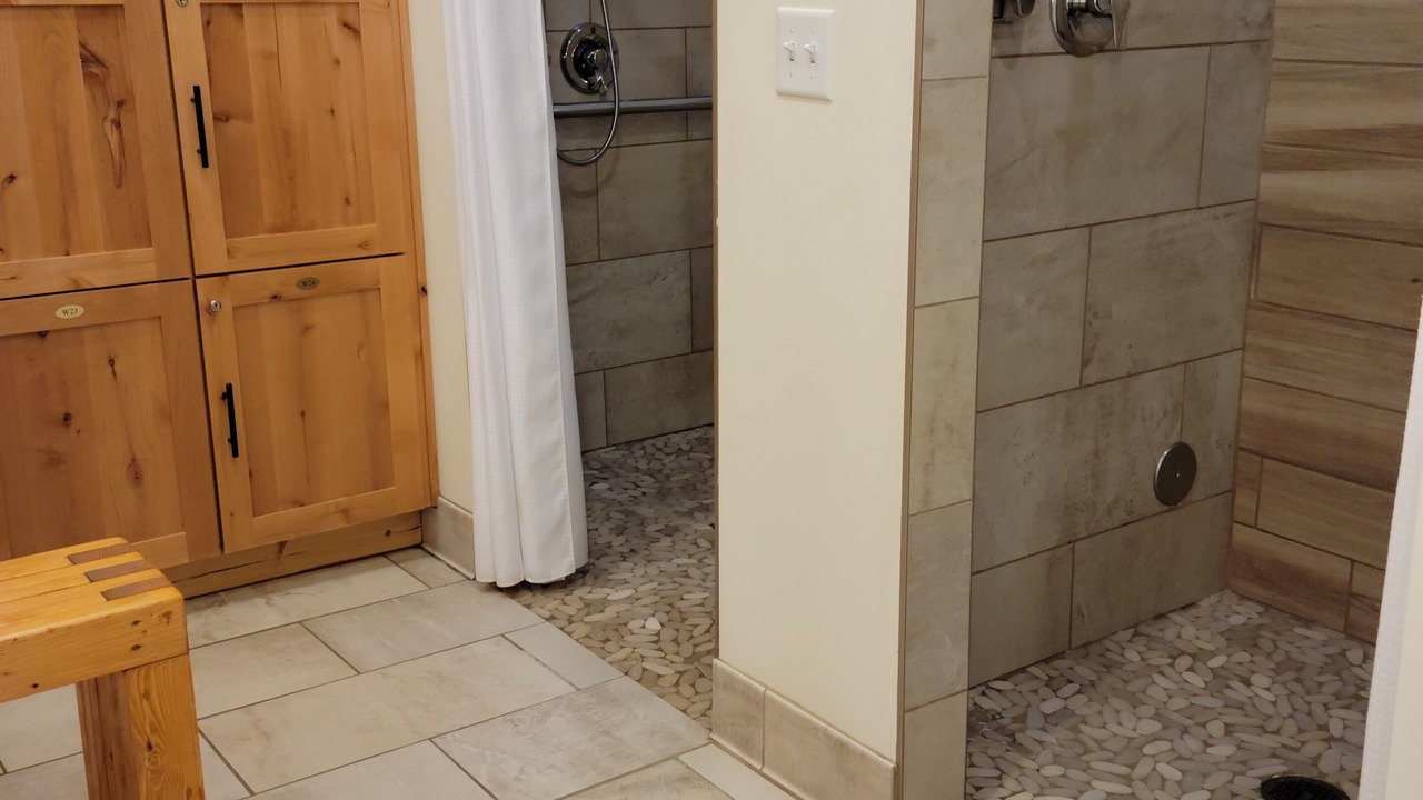 Photo of Bedroom in Island Park