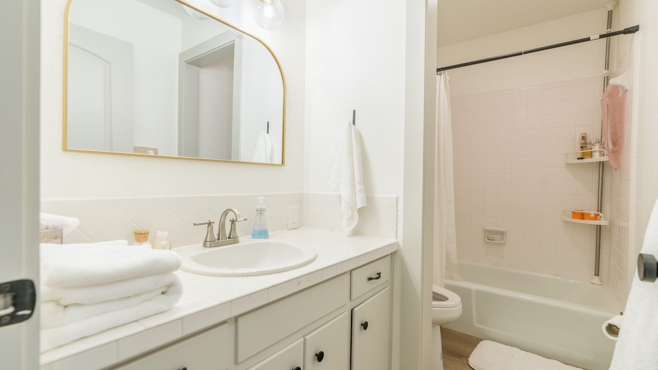 Photo of Bathroom in Kingsland