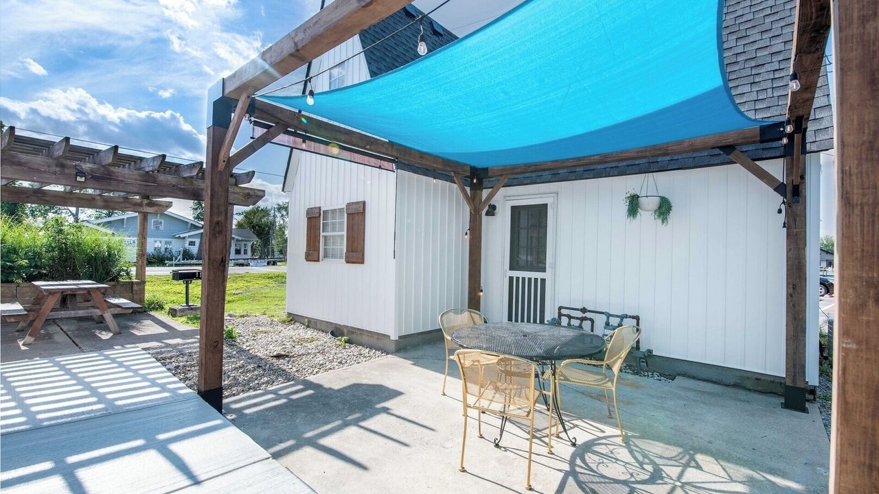 Photo of Outdoor in Russells Point