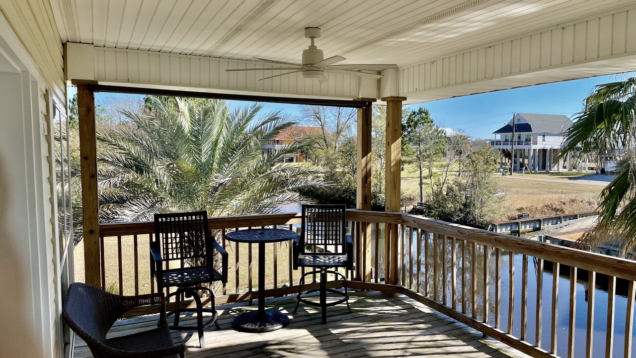 Photo of Patio Balcony in Shoreline Park