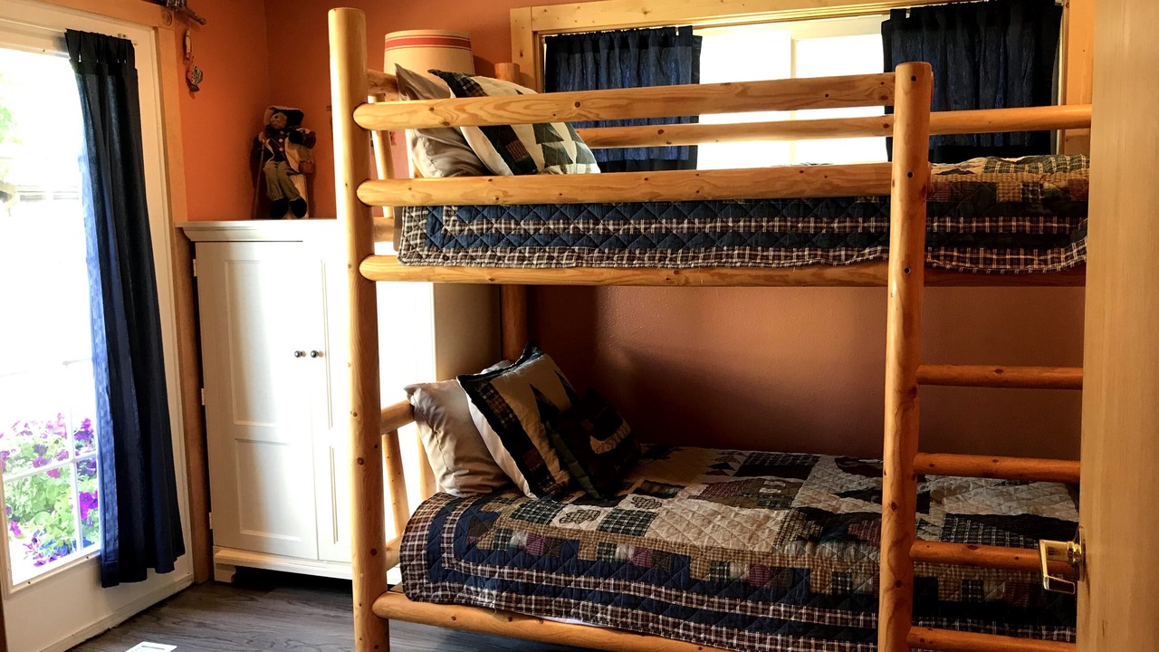 Photo of Bedroom in Kellogg