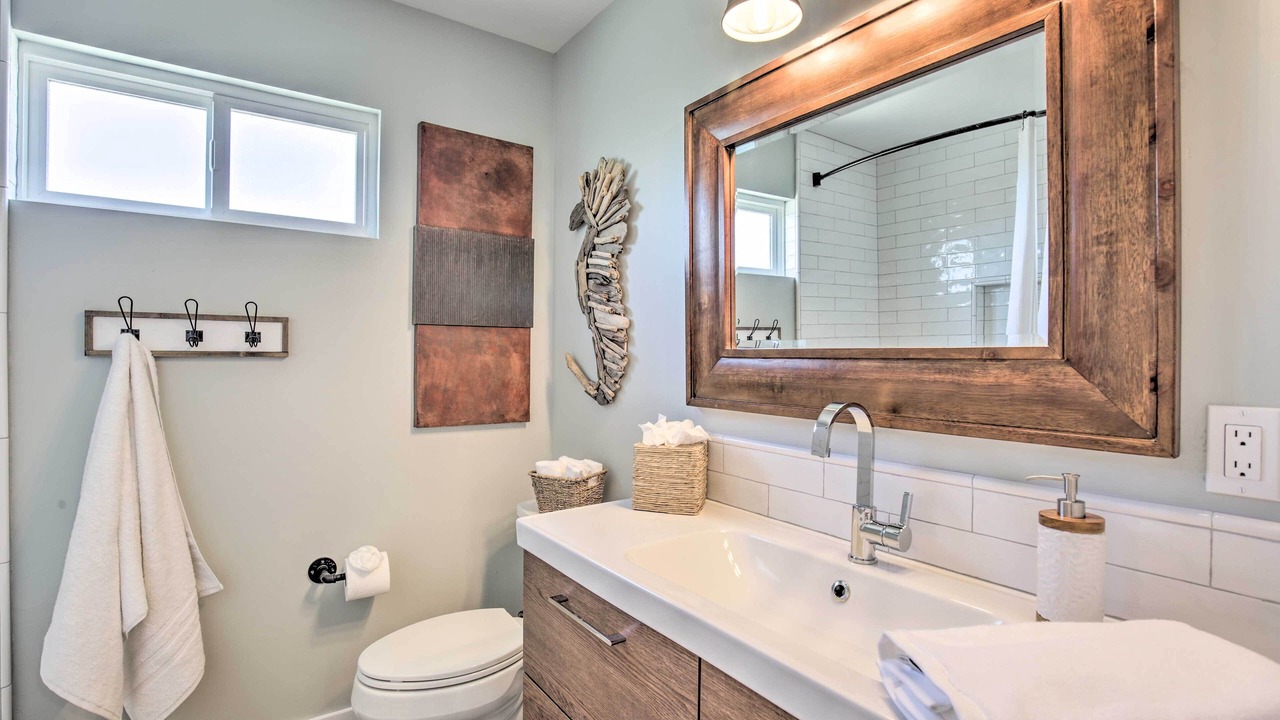 Photo of Bathroom in Point Loma Heights