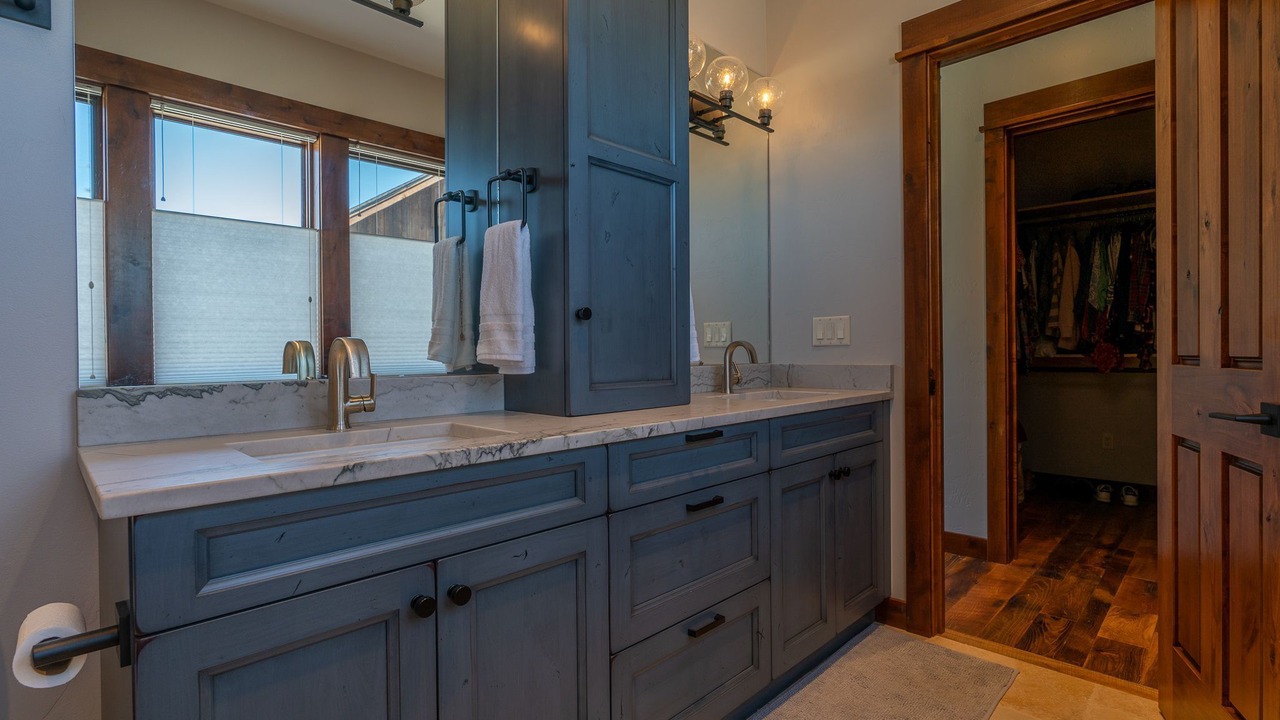 Photo of Bathroom in Pray