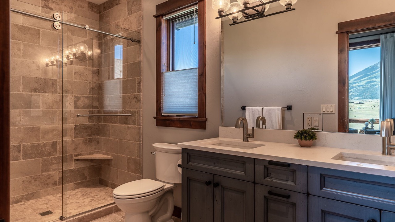 Photo of Bathroom in Pray