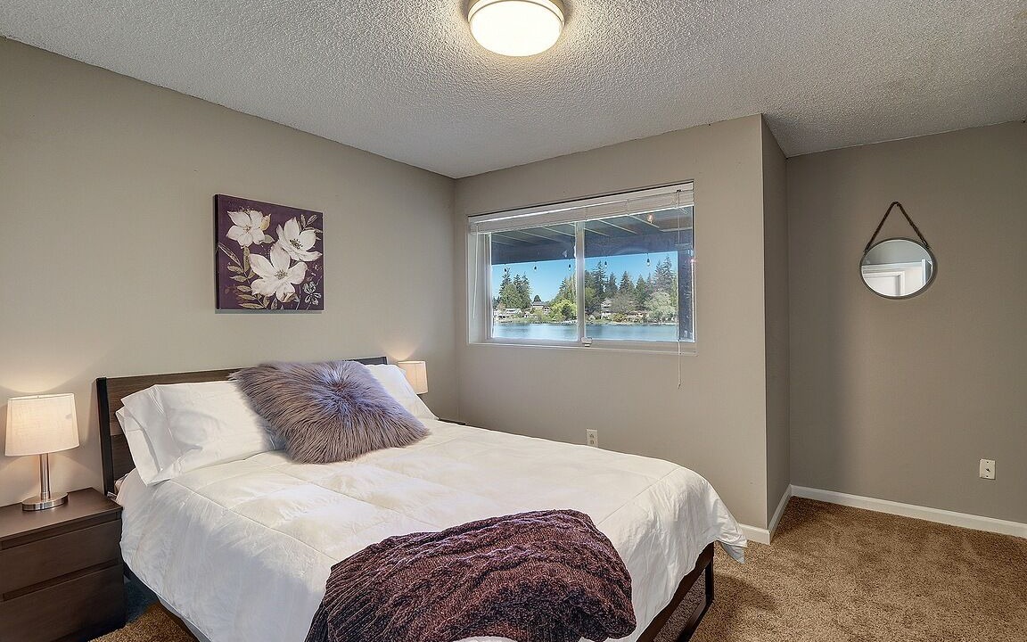 Photo of Bedroom in Picnic Point-North Lynnwood