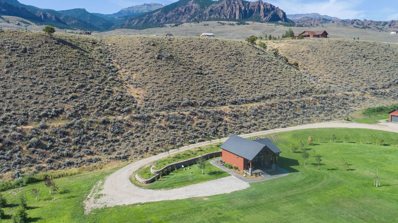 Photo of Outdoor in Wapiti