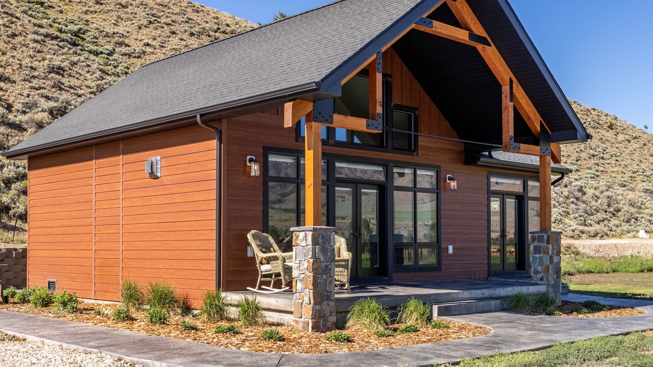 Photo of Outdoor in Wapiti