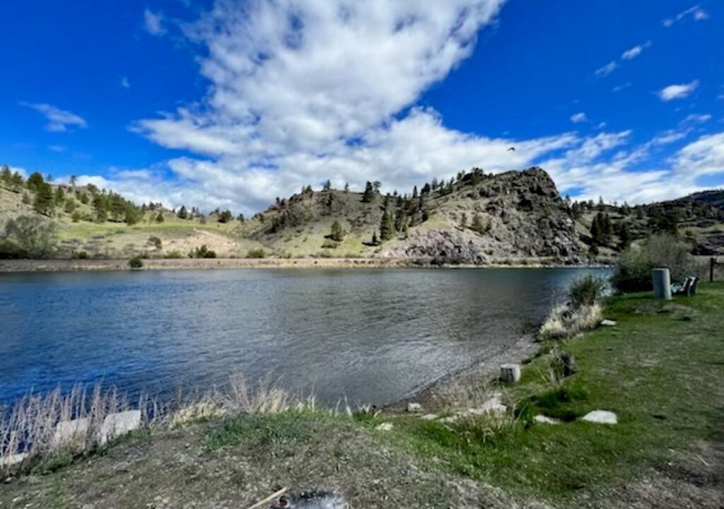 Photo of Others in Cascade
