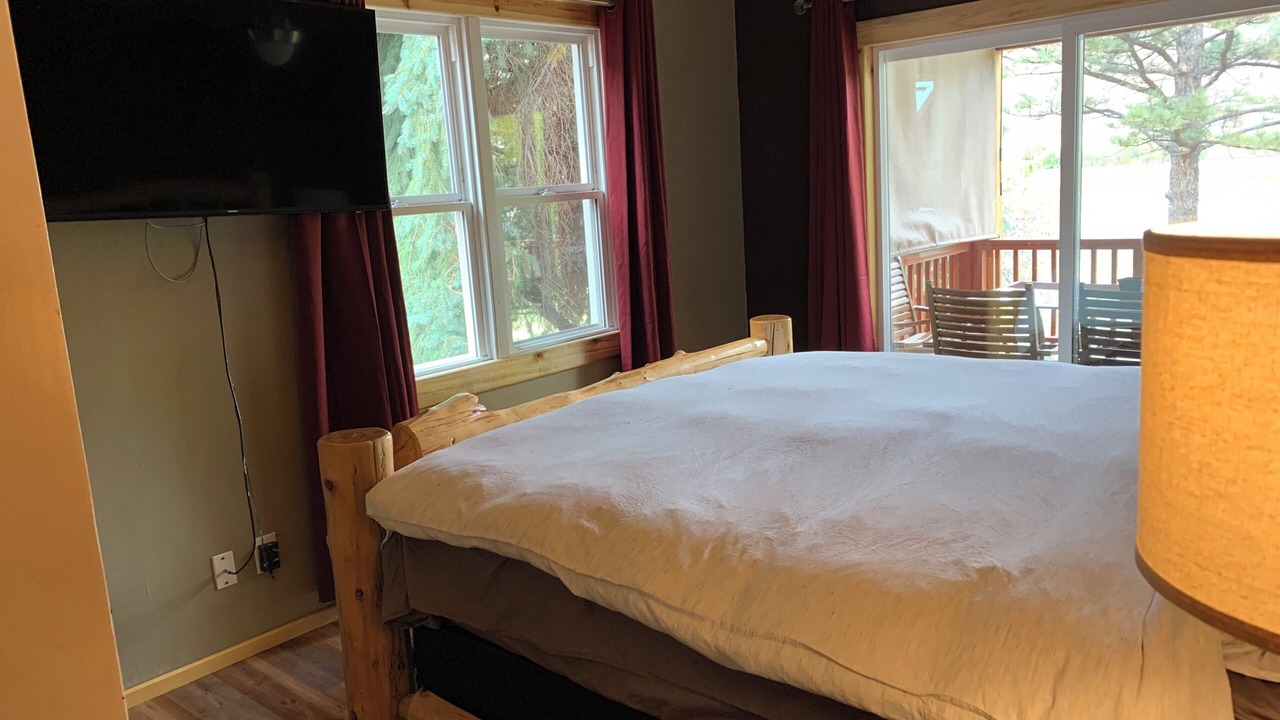Photo of Bedroom in Cascade