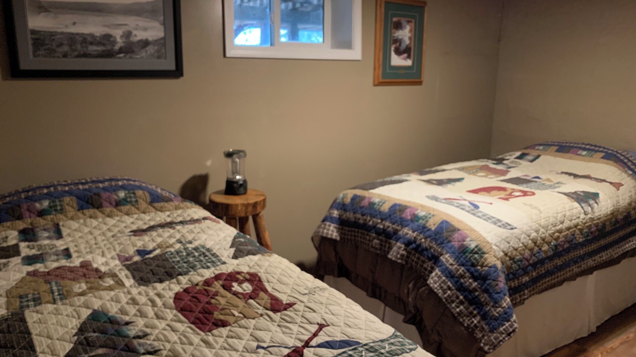 Photo of Bedroom in Cascade