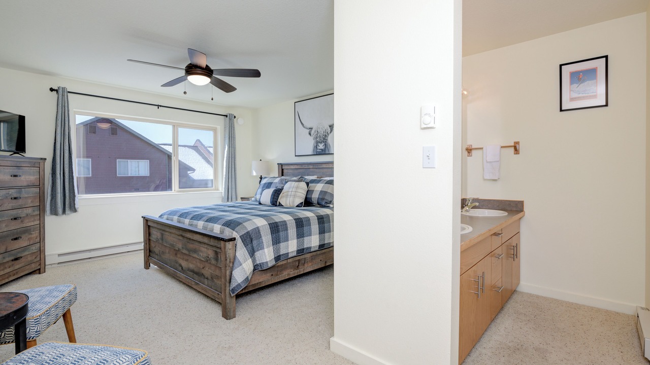 Photo of Bathroom in Big Sky